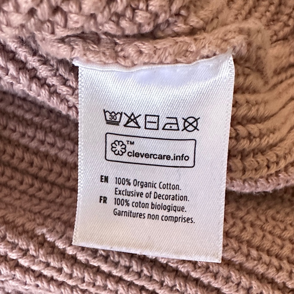 tentree Women's V-Neck Sweater - Soft Pink - Picture 5 of 6